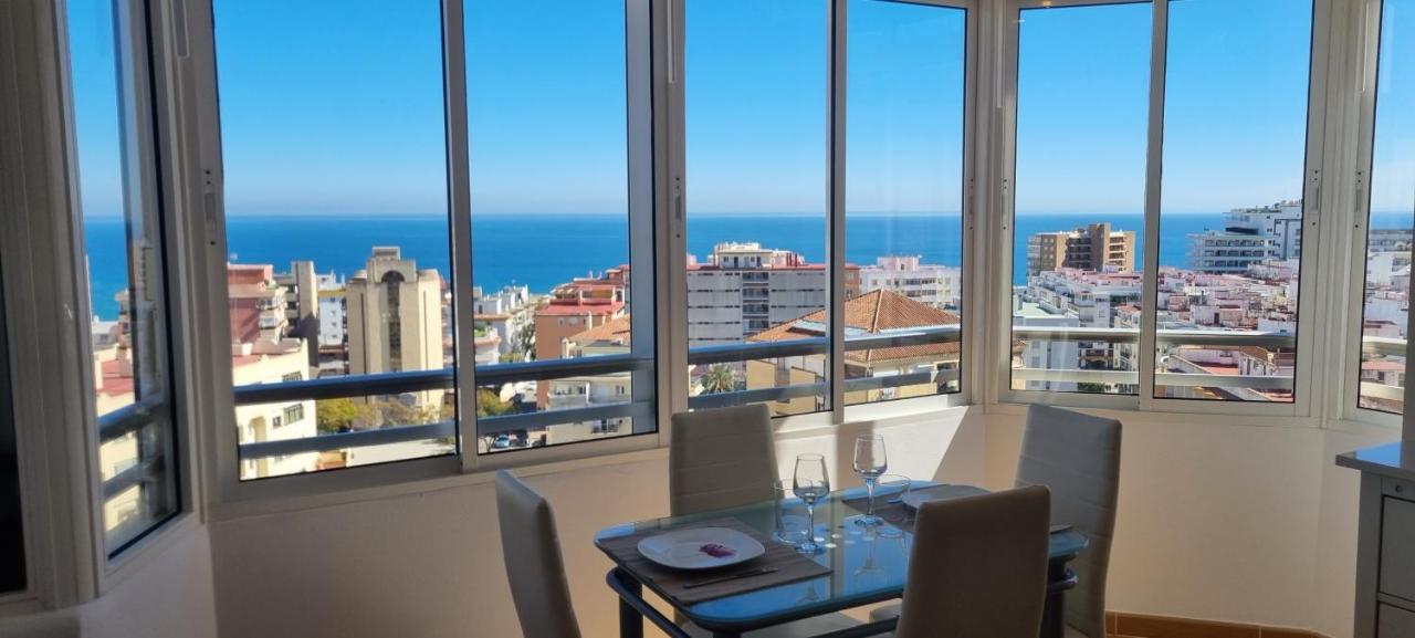 شقة توريمولينوس  في Apartamento En El Centro, 3 Personas Con Vistas المظهر الخارجي الصورة